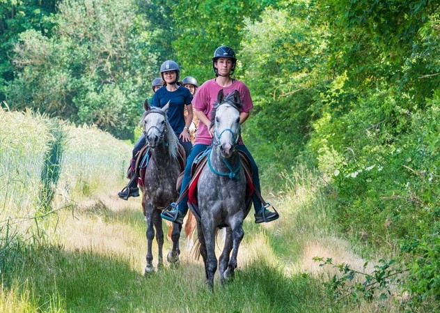 4 Day Horse Riding Holiday, Chantilly Region, France